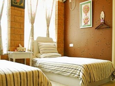 Koala Garden House 3*