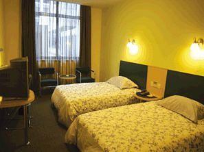Hotel Qibao Ancient Town Qixin Road 2*