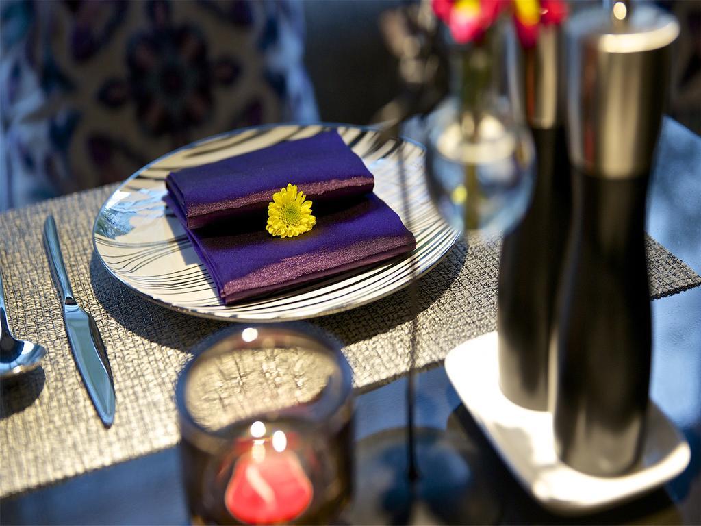 Hotel Ssaw Boutique Hongkou 3*