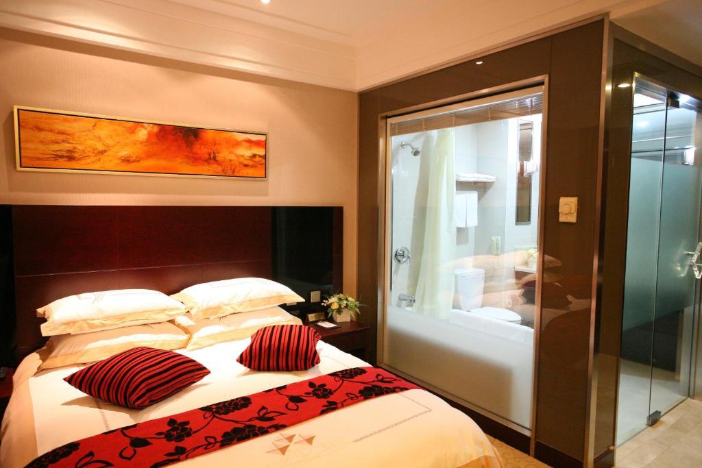 Hua Jing Grand 3*