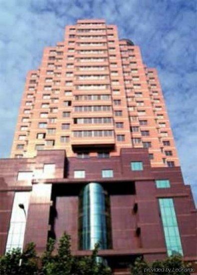 Huajun Hotel