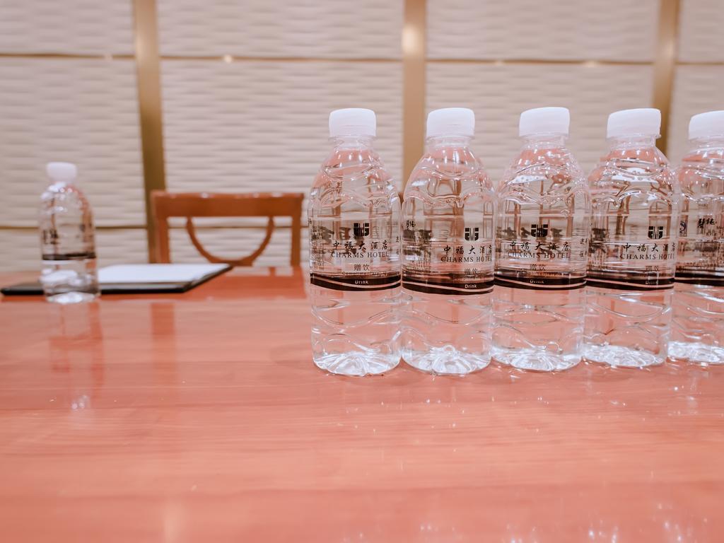 Charms 3*