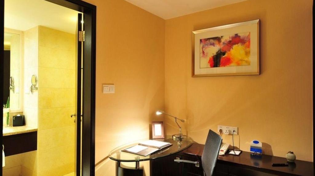 Lee Gardens Otel 4*