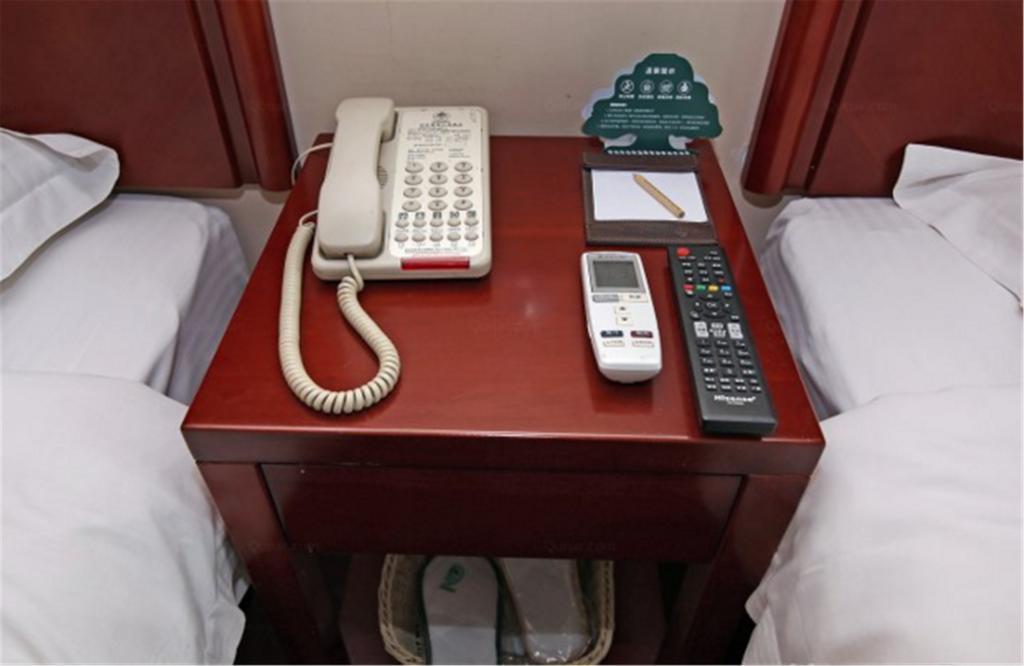 Greentree Inn Shanghai Jiangwan Town Express Hotel Hotel