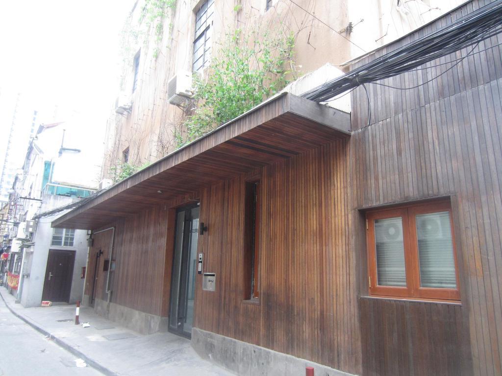 Shanghai Lane