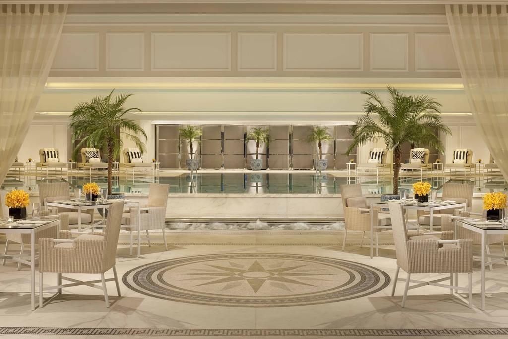 The Peninsula Hotel 5*