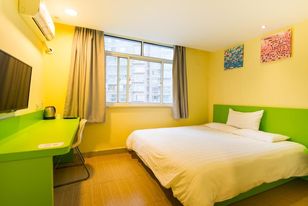 Hotel Hi North Out Bund