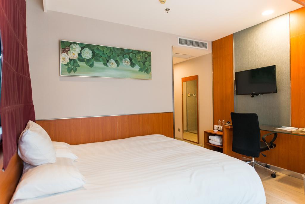 Hanting Express Shanghai South Shanxi Road
