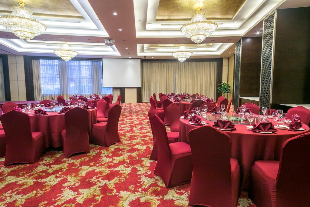 Regal Jinfeng Shanghai