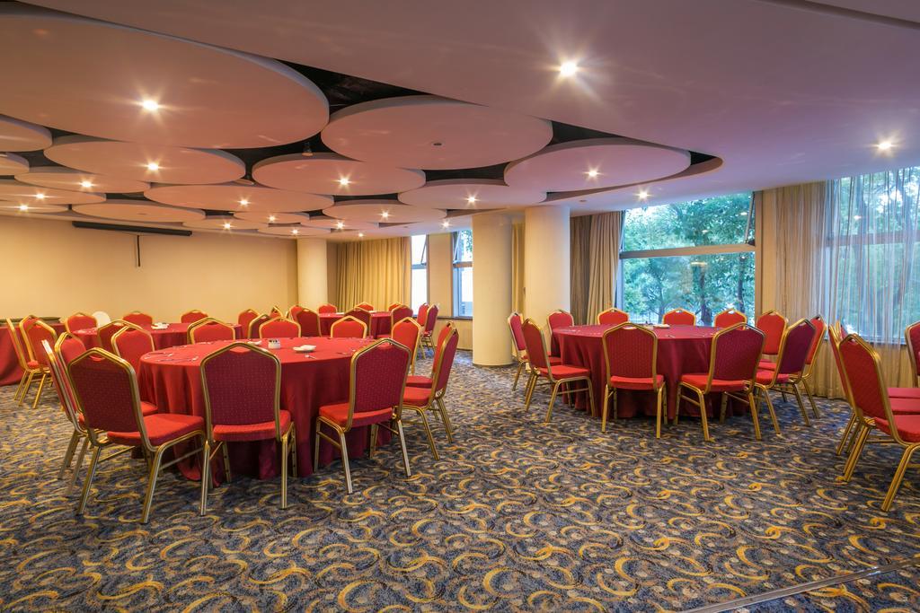 Hotel Regal Jinfeng Shanghai