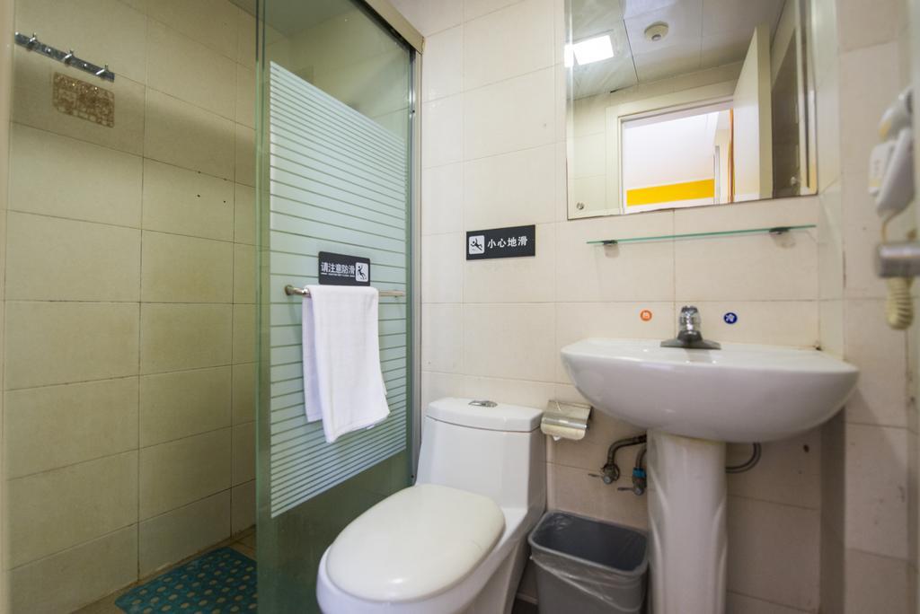 7Days Inn Shanghai Lujiazui Shimao Riviera Garoaden