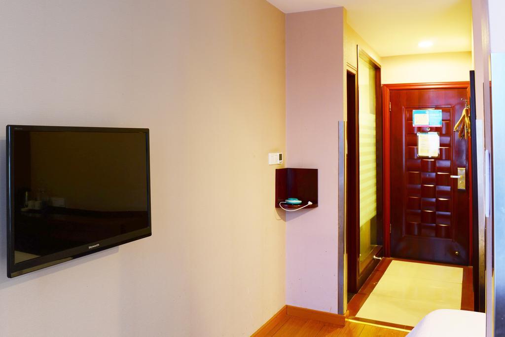 Hotel Hanting Hotel Shanghai The Bund Garden Bridge