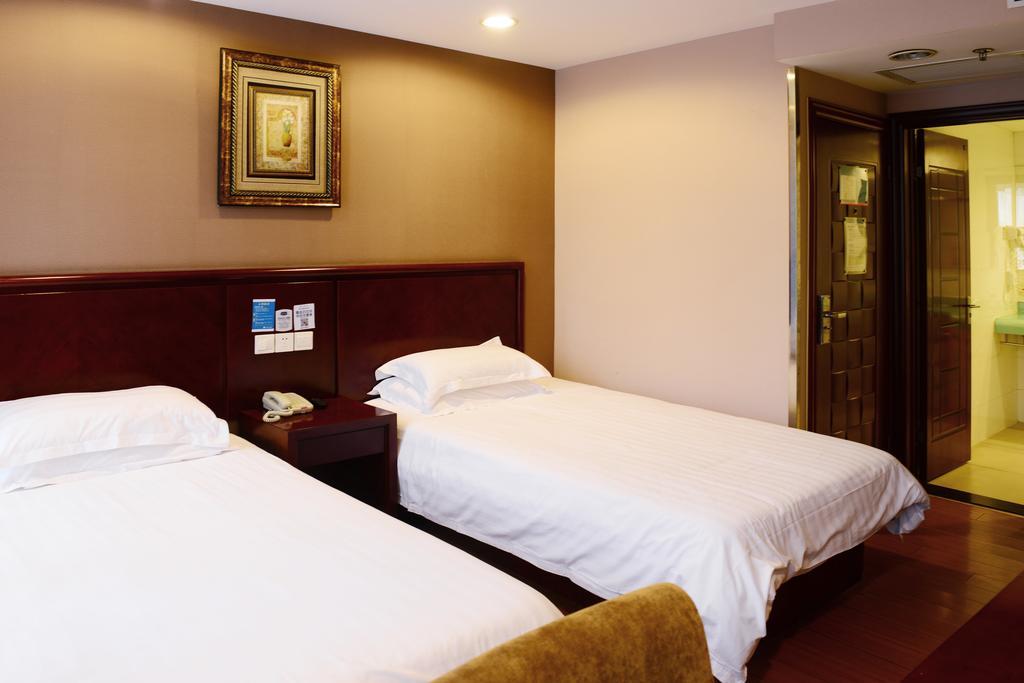 Hanting Hotel Shanghai The Bund Garden Bridge