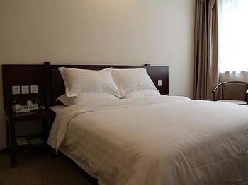 Hotel Yingkai *