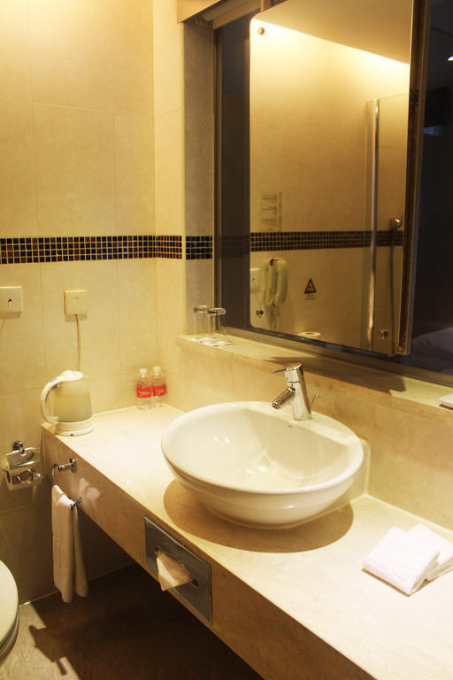 Hotel Regal East Asia 4*