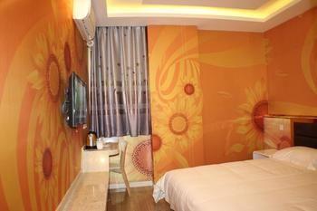 Hotel Passerby Fashion Theme