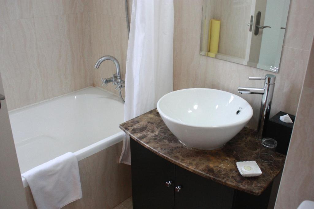 Belgravia Serviced 4*