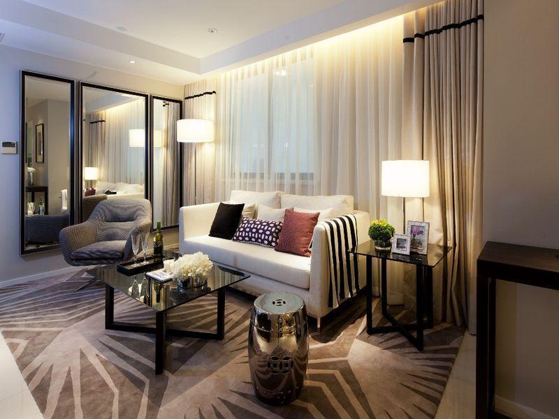 Expo Century Park Suites