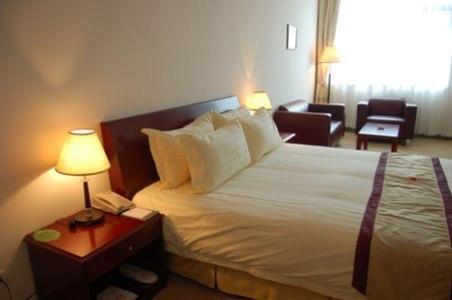 Hotel Airlines Travel Hotel（south Railway Station Branch)