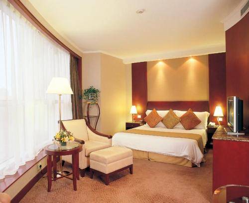 Hotel - Nanjing Road 4*