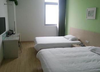 Hotel Motel 168 Shanghai Pudong Huinan Metro Station Tesco Shanghai