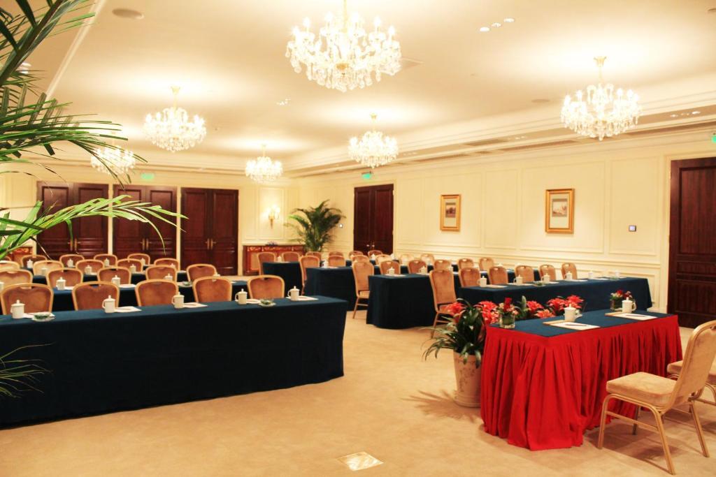 Hotel Greentown Rose Garden Shanghai