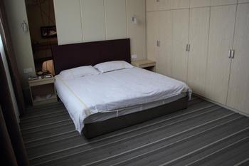 Hotel 168 Jiuting Laiyin Road *