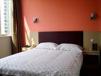 Hotel 168 Jiuting Laiyin Road *