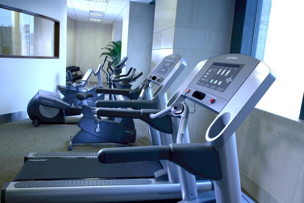 Hotel Grand Mercure Hongqiao 5*
