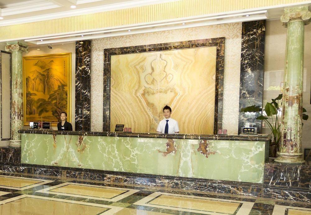 Hotel Jinfeng International