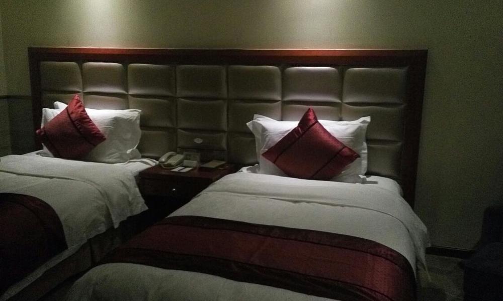 Hotel Jinfeng International 4*
