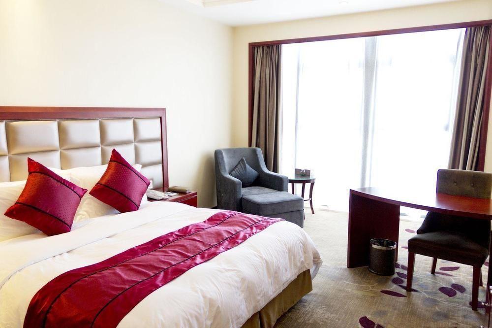 Hotel Jinfeng International
