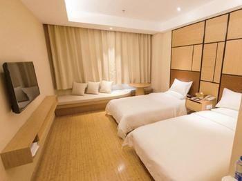Otel Ji Zhoupu Branch Şanghay