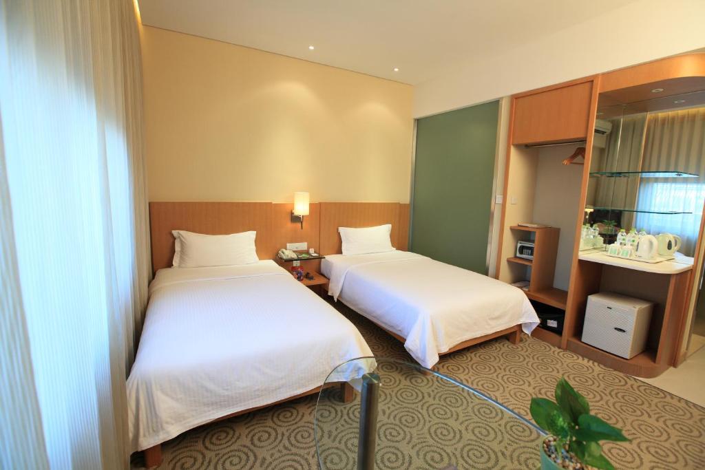 L'otel Hotel 4*