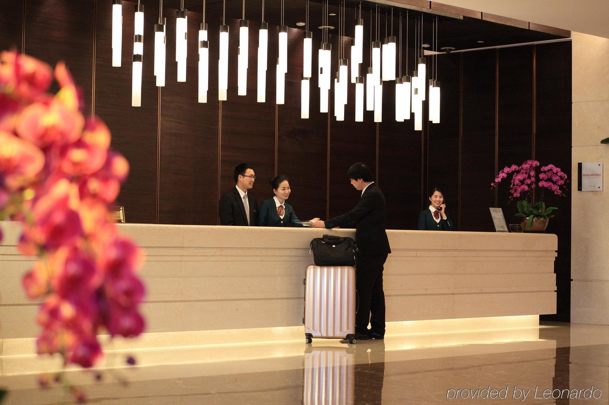 Evergreen Laurel Hotel,