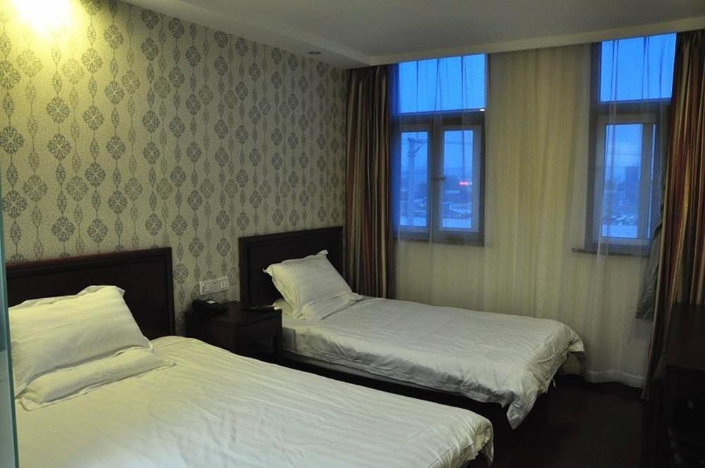 Hotel Hanting Premium Oriental Pearl Tower 3*