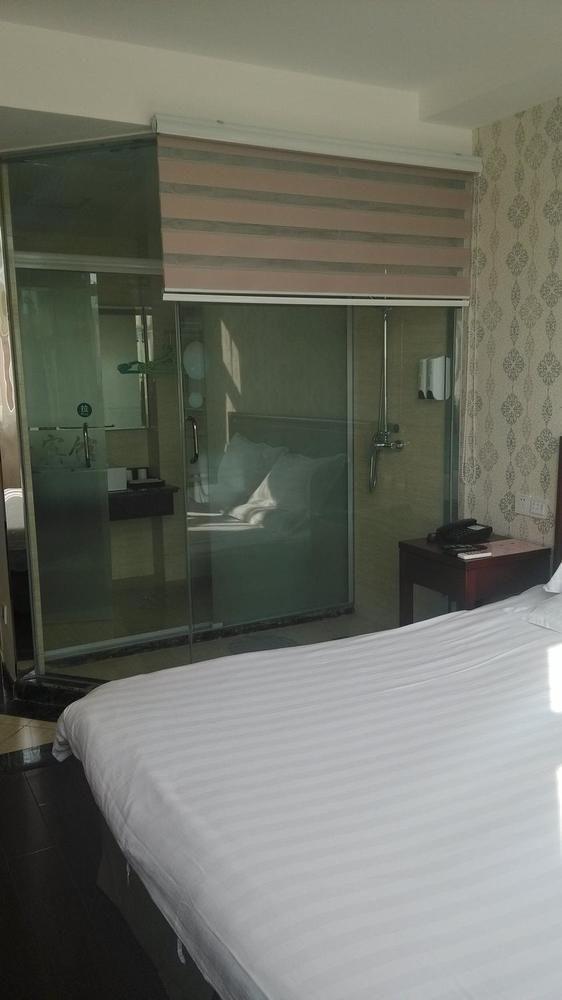 Hotel Hanting Premium Oriental Pearl Tower