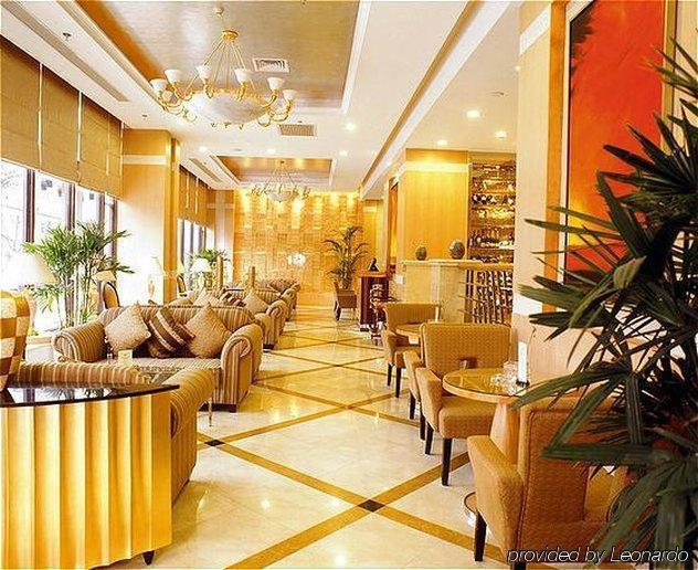 Onehome Yalong International 4*