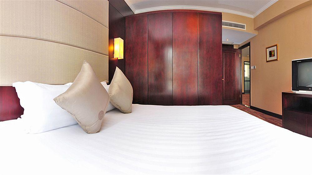 Rayfont Downtown 4*