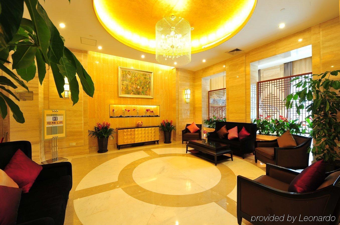 Lee Gardens 4* Şanghay