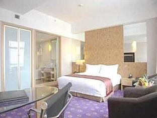 Ramada Plaza Pudong South 4*