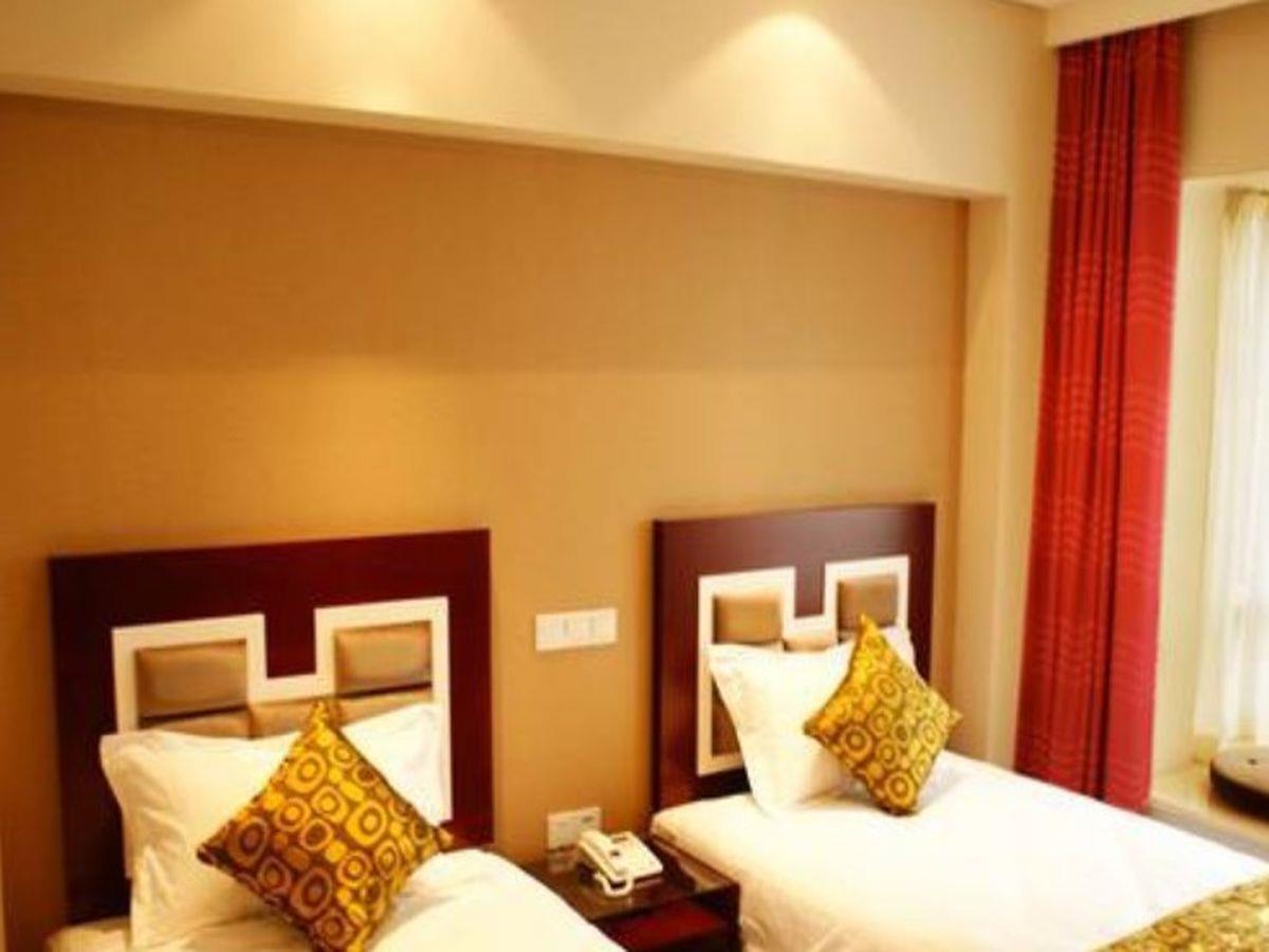 Shanghai Zhoupu Wanxin Hotel Hotel 4*
