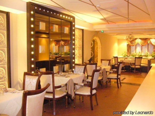 Sovereign Business 4*
