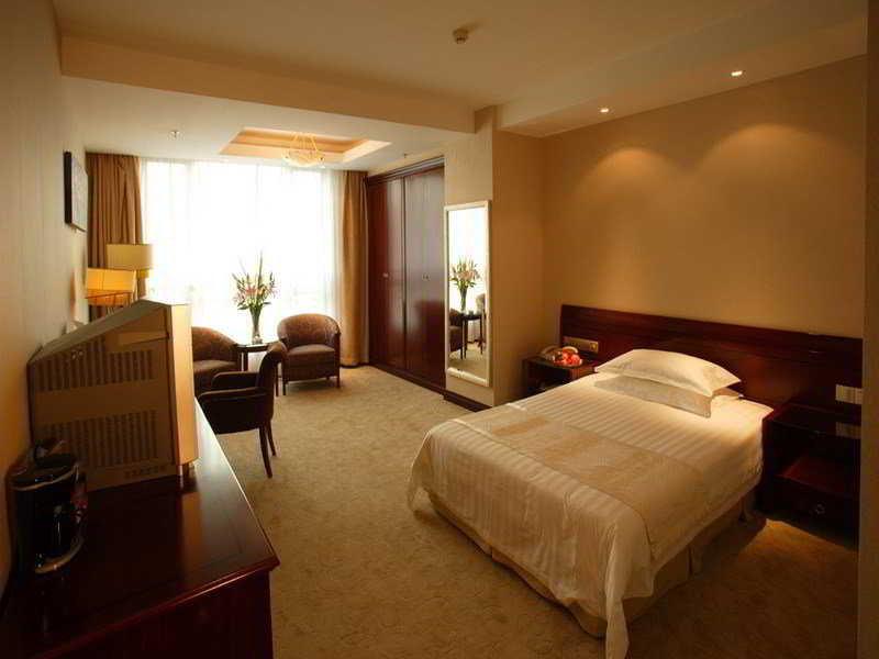 Hotel Jin Rong International