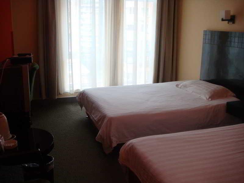 Hotel 168 Changping Road Branch Shanghai