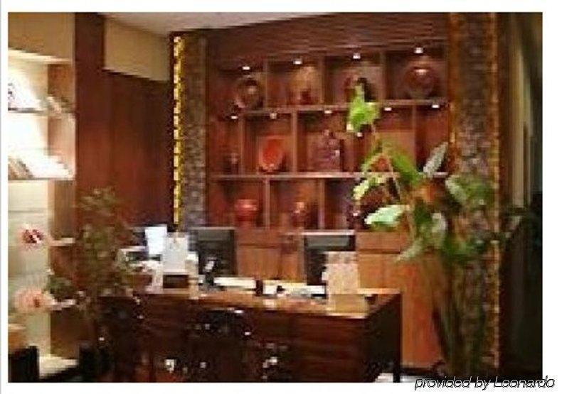 Otel Baolong Homelike - Wujiaochang Branch