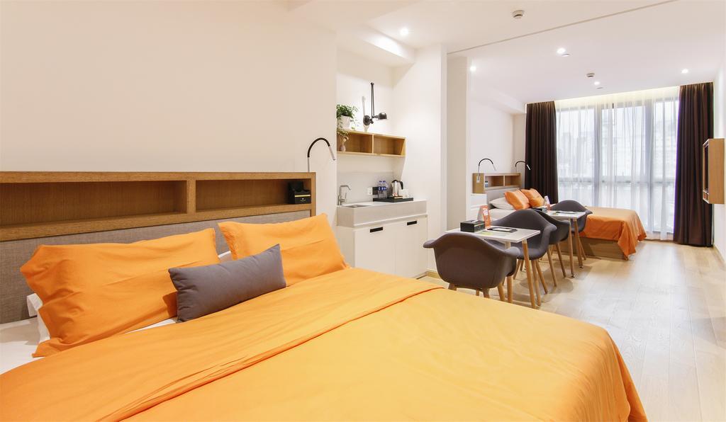 Aparthotel Sweetome Vacation East Nanjing Road