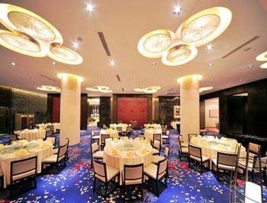 Khách sạn The Qube -close To Pudong International Airport And Disney Land