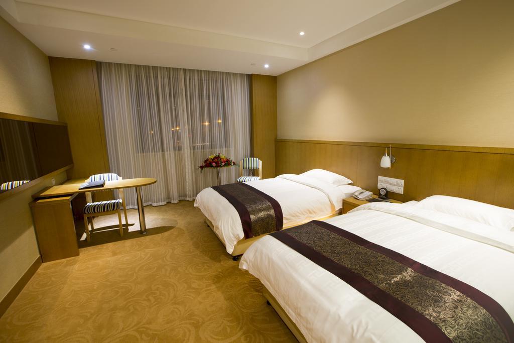 Hotel Senjing 4*