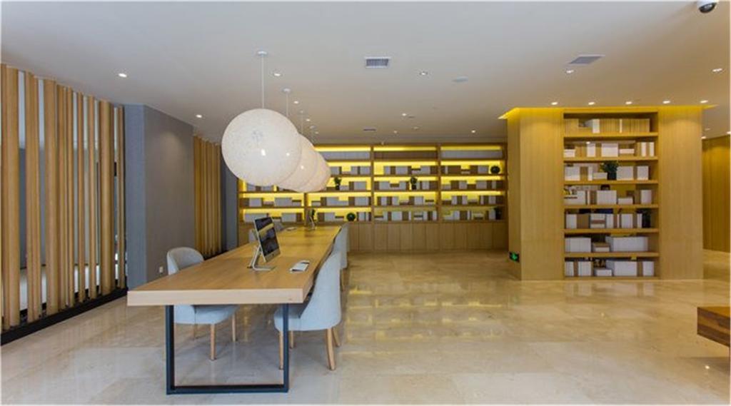 Ji Oriental Pearl Tower 4*